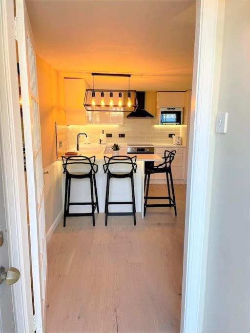 Stylish, Central And Cosy 1Bd Nr Canongate Edinburgh Dış mekan fotoğraf